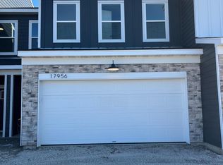 17956 Genoa Dr, Lakeville, MN 55044