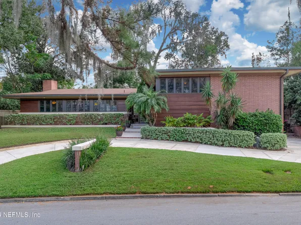 1140 BROOKWOOD Road, Jacksonville, FL 32207
