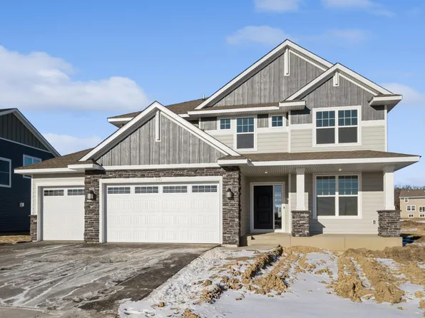 3142 Sugar Maple Dr, Chaska, MN 55318