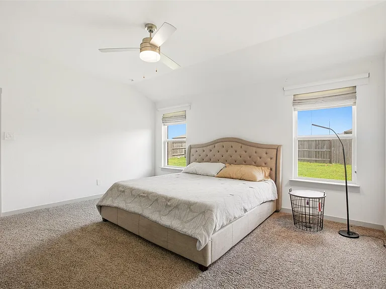 3411 Terrace Landing Ct — Photo 12