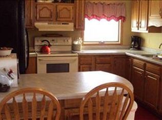 R1035 E Townline Rd, Athens, WI 54411