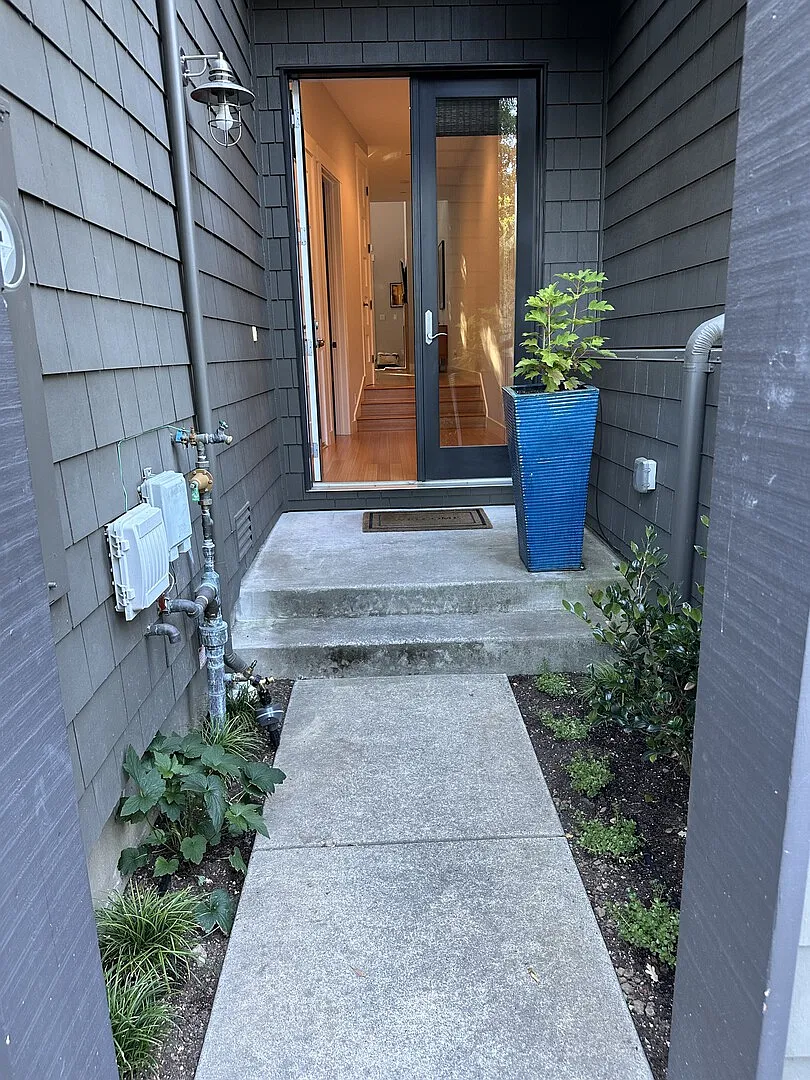 Beautiful Modern Townhome in Healdsburg, CA — Photo 2