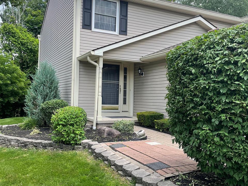 Outside view. End unit