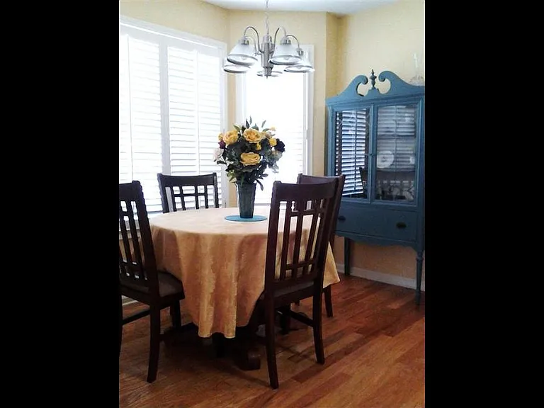 400 Cliffview Ct — Photo 8