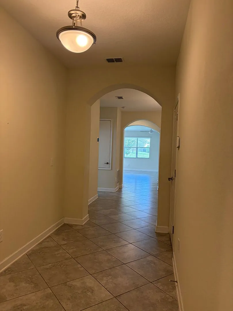 **Welcome Home to Signature Lakes in The Horizons West** — Photo 2