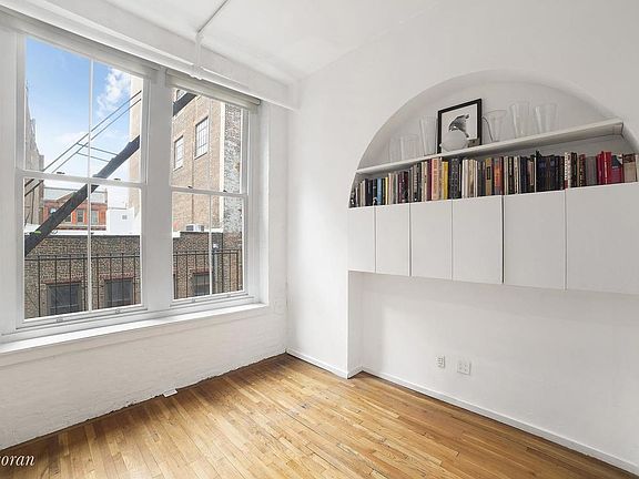4th image of 514 Broadway #5F