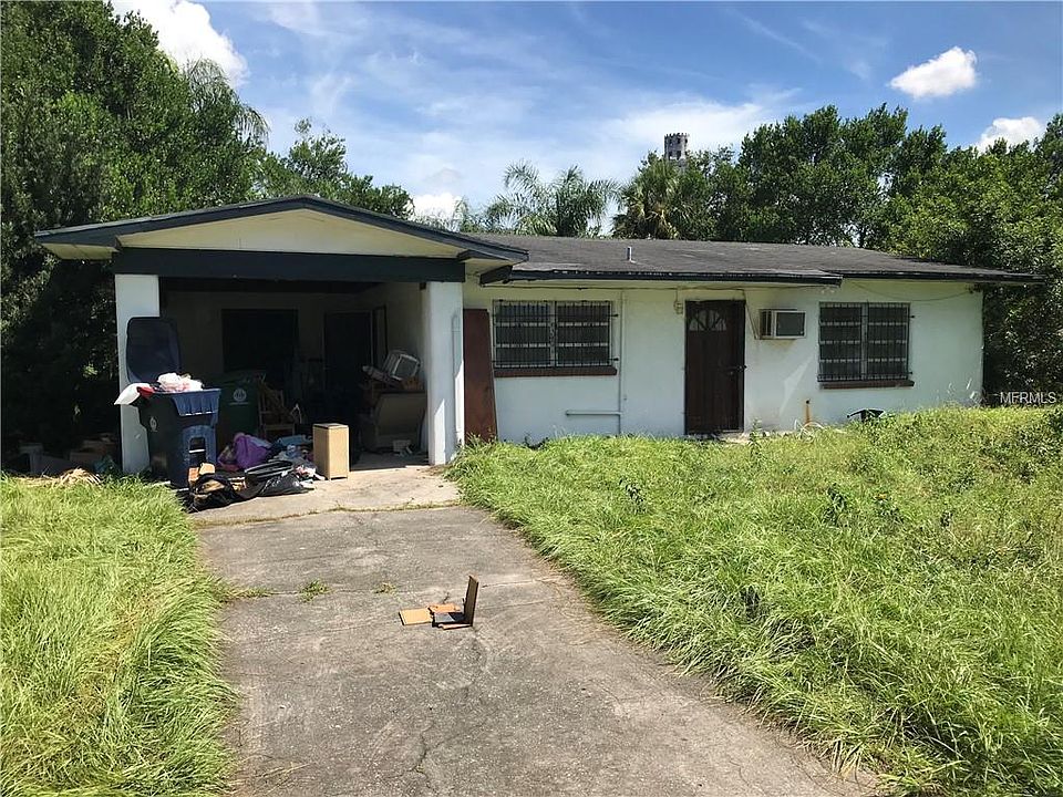 1st image of 105 W Hollywood St