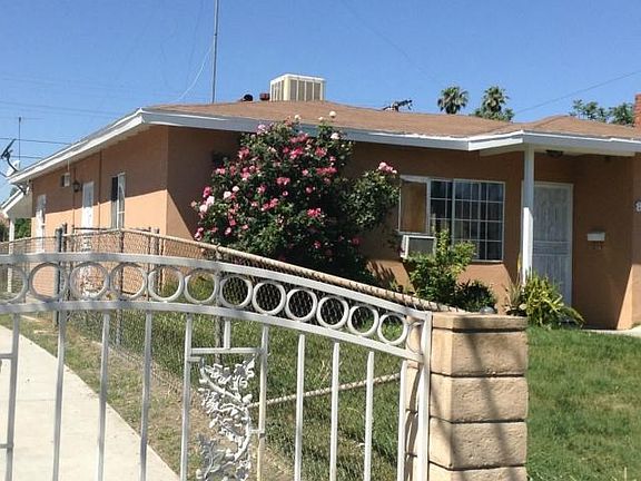 2nd image of 818 Maryess Dr