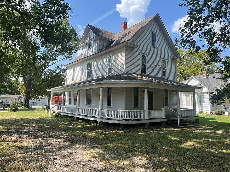 1st image of 329 Main St