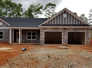 8748 Saint Andrews Pkwy, Winston, GA 30187