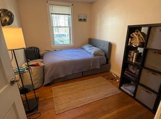 28-30 Eustis St #2R, Cambridge, MA 02140