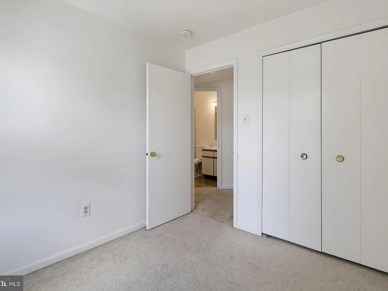 8867 Willowwood Way — Photo 22