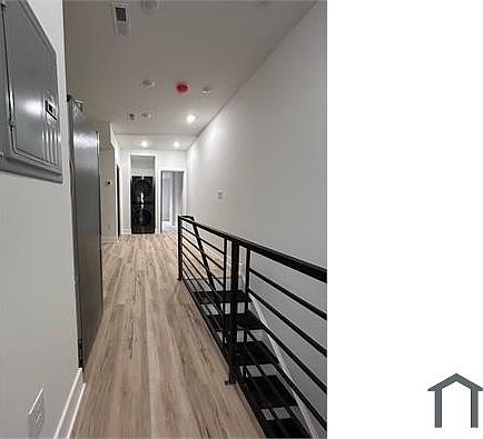 2nd image of 2523 S Felton St #B