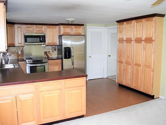 Kitchen 02