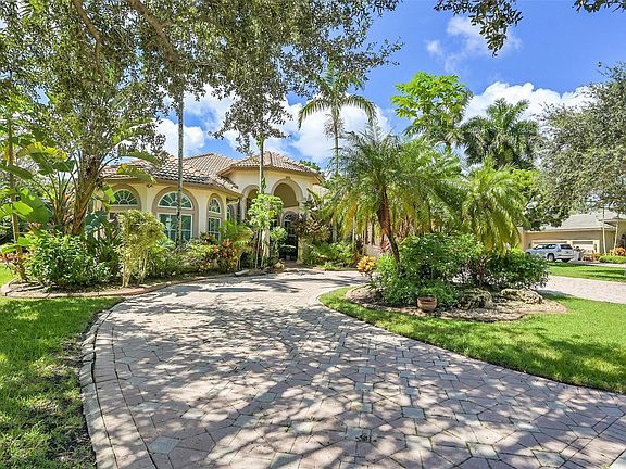 5th image of 9350 NW 62nd Court