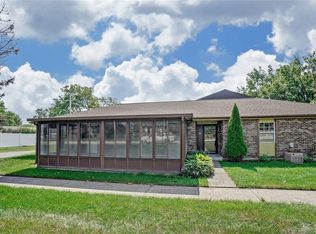 630 W Wenger Rd, Englewood, OH 45322