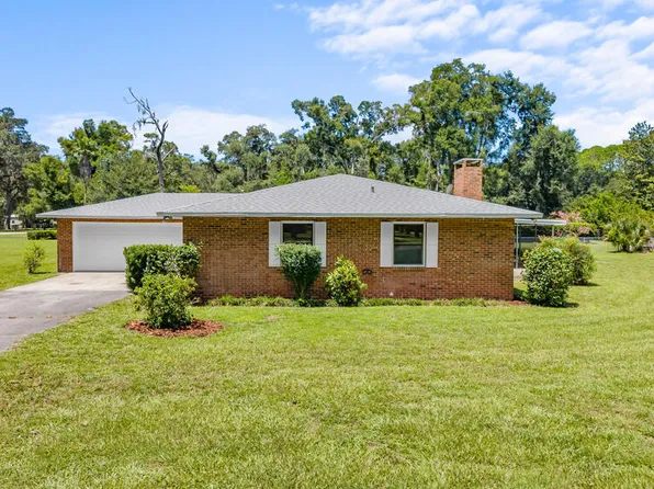 1108 SW 2nd Ave, Chiefland, FL 32626