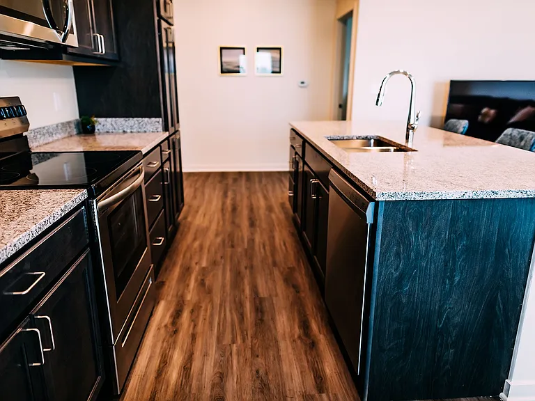 Heartland Flats — Photo 15