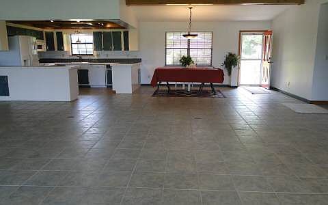 1st image of 1010 SW Suwannee Downs Dr