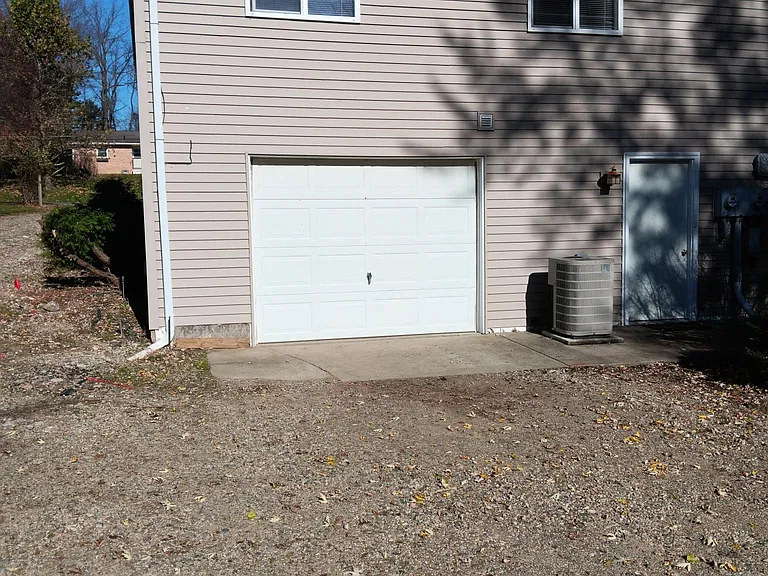 3388 Pleasant St #A — Photo 10