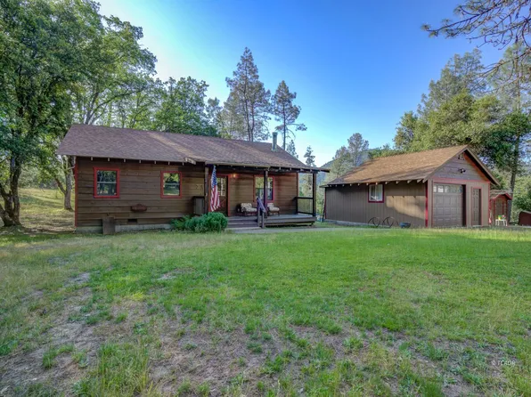 81 Upper Salt Flat Rd, Lewiston, CA 96052