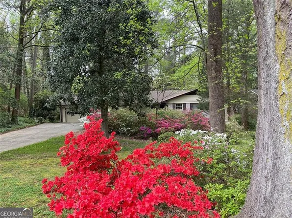 2442 Cravey Dr, Atlanta, GA 30345