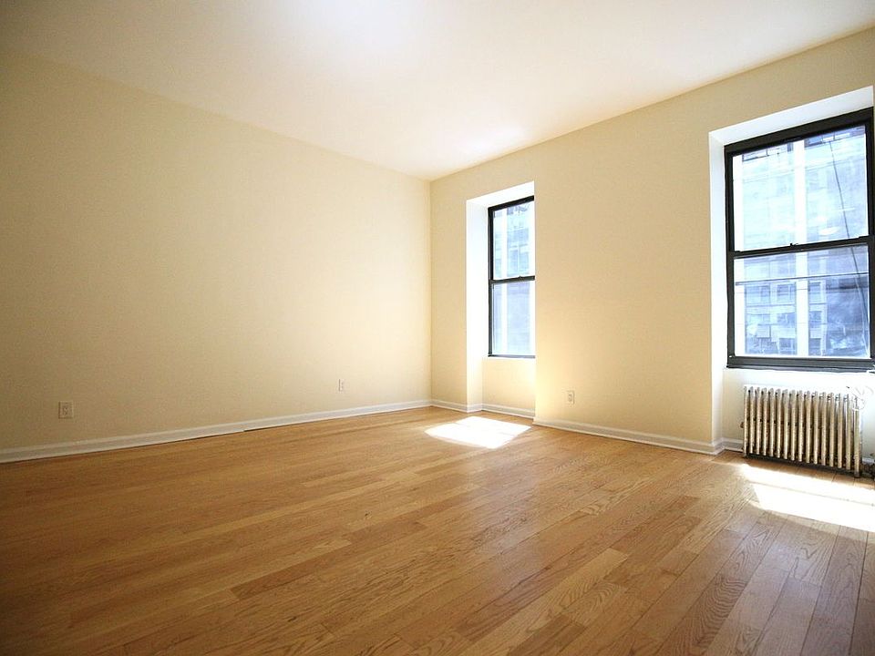 2nd image of 60 W 56th St #4AA