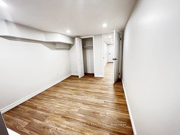 4th image of 3 Roblocke Ave