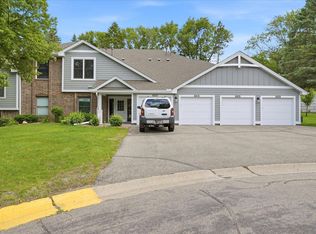 6869 Langford Dr, Edina, MN 55436