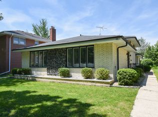 141 S Wesley Ave, Oak Park, IL 60302