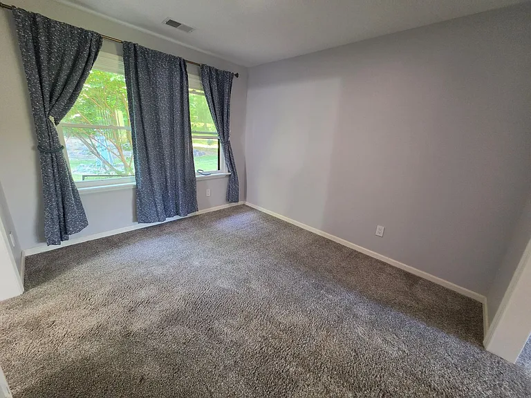 5263 Turkey Point Rd — Photo 16