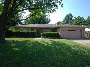 11714 E 16th St, Tulsa, OK 74128