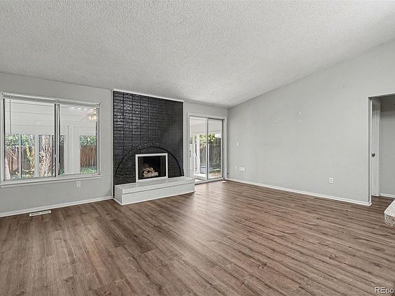 4th image of 18891 E Lehigh Avenue