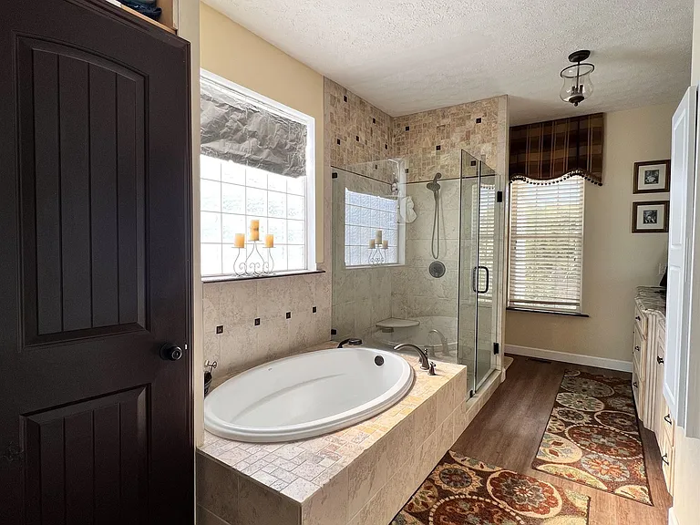 6659 Lone Oak Rd — Photo 19