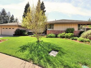 7300 Ridgecrest Ct, Carmichael, CA 95608