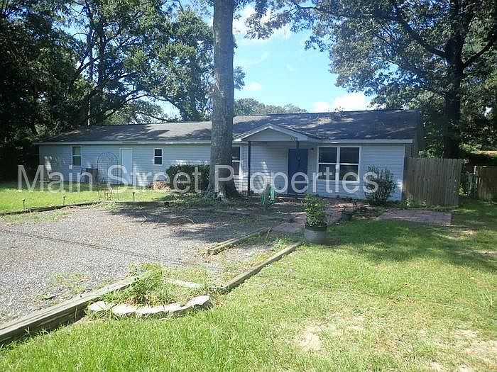 1st image of 2295 Packwood Dr #A