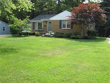 1st image of 108 Chadwick Ln