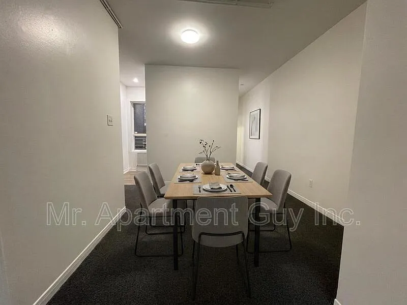 Building Photo - 188 Seaton St #1