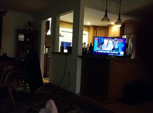 202 King Philip Dr, West Hartford, CT 06117