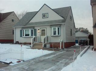 7602 Newport Ave, Parma, OH