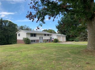 445 Ridgemont Dr, Industry, PA 15052