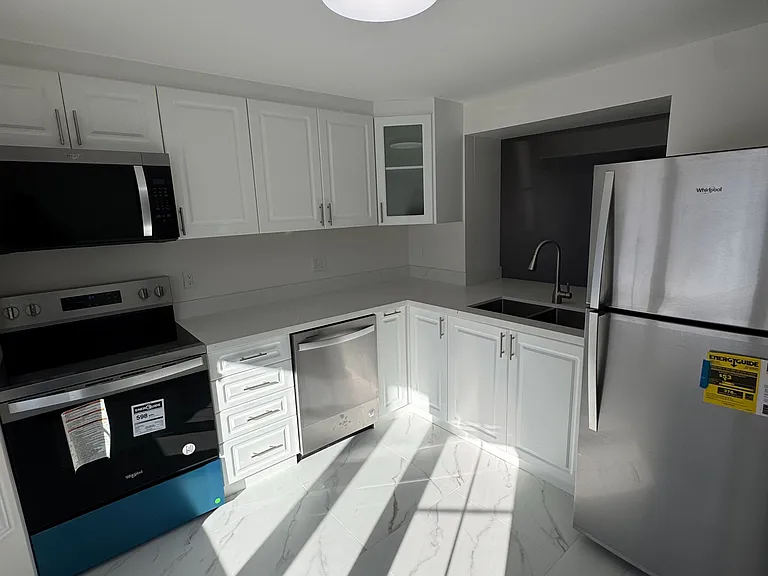 109 Connelly Dr — Photo 5