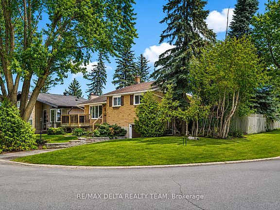 4th image of 841 Balsam Dr