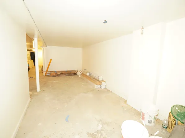 2500 65th Street image 13 of 18