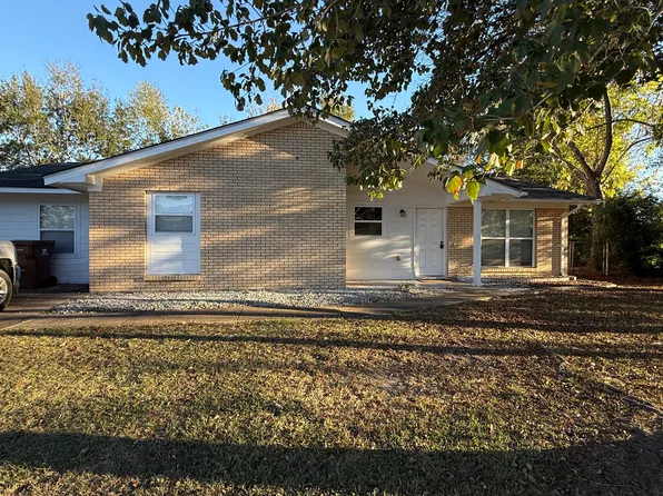 575 Meadow Dr, Diberville, MS 39540