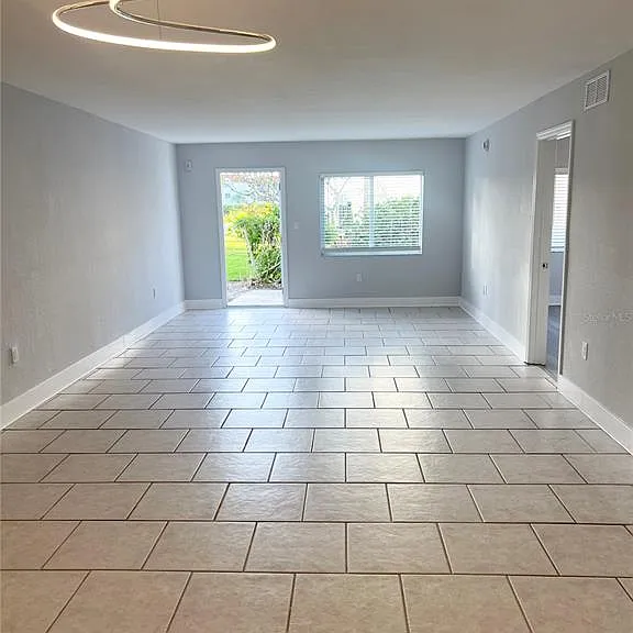 4550 Overlook Dr NE #156 — Photo 8