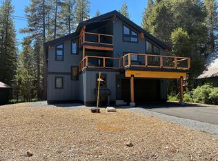 5513 Hemlock Dr, Soda Springs, CA 95728