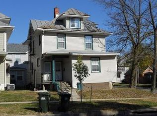 128 Davenport, Iowa City, IA 52245