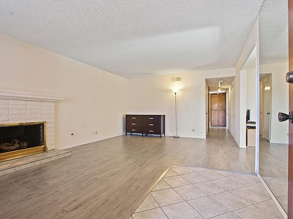 3rd image of 9609 Longden Ave