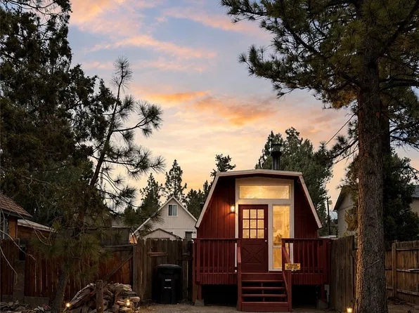 440 E Meadow Ln, Big Bear City, CA 92314